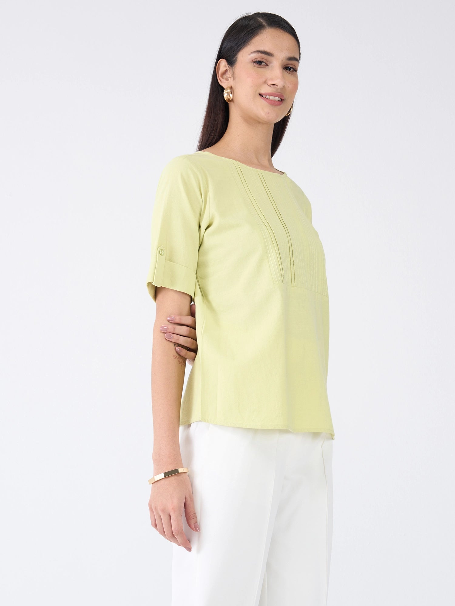 Botanica Pintuck Detail Top-Pastel Green