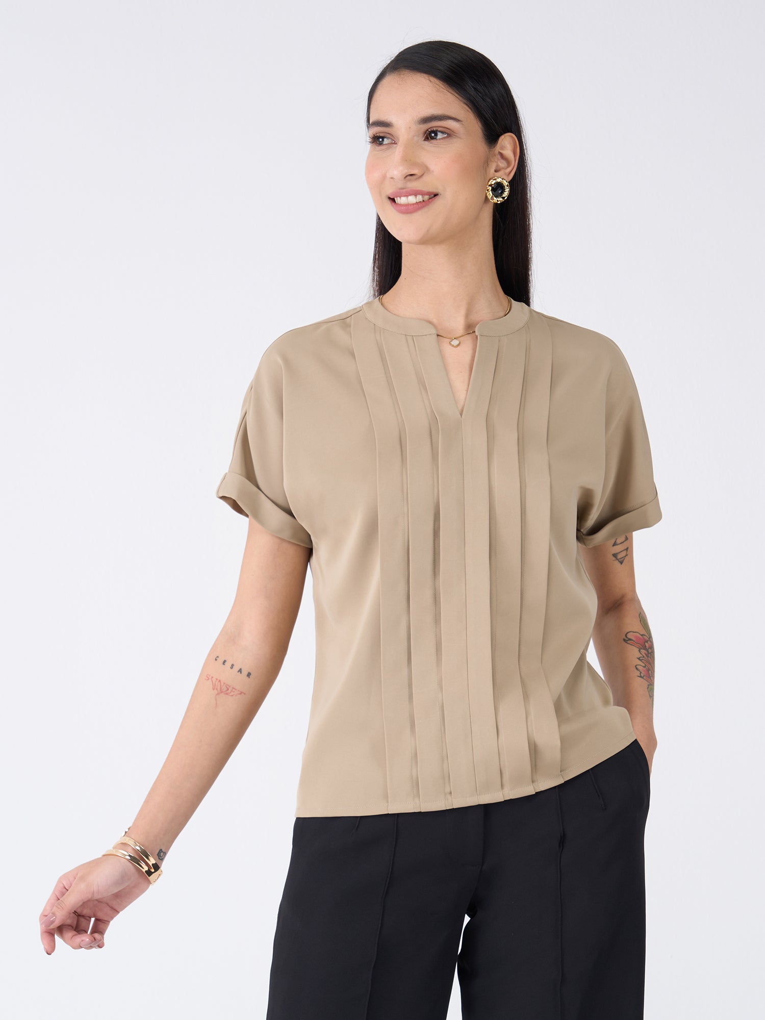 Mulled Wine Pleated Top-Taupe