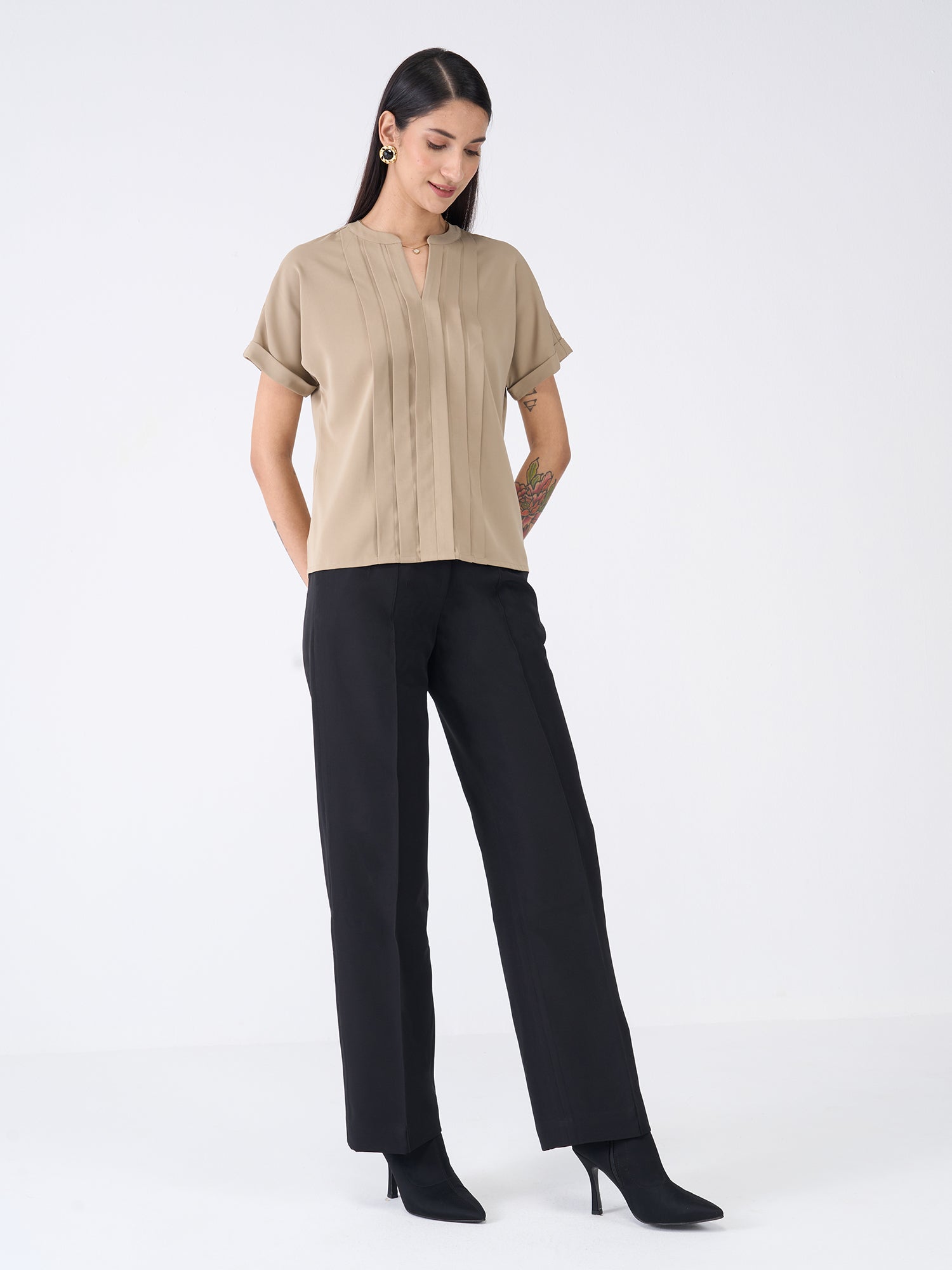 Mulled Wine Pleated Top-Taupe