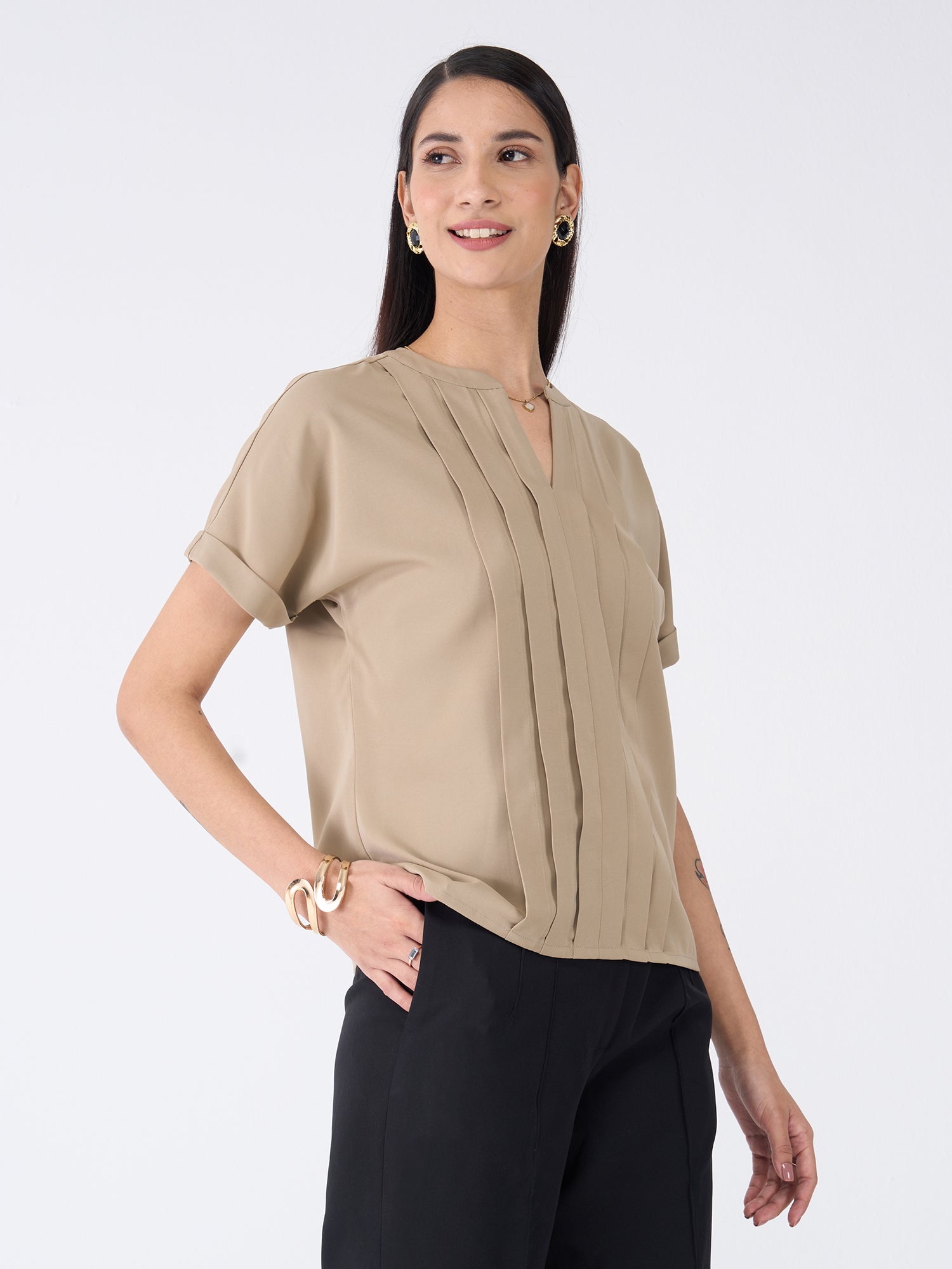 Mulled Wine Pleated Top-Taupe