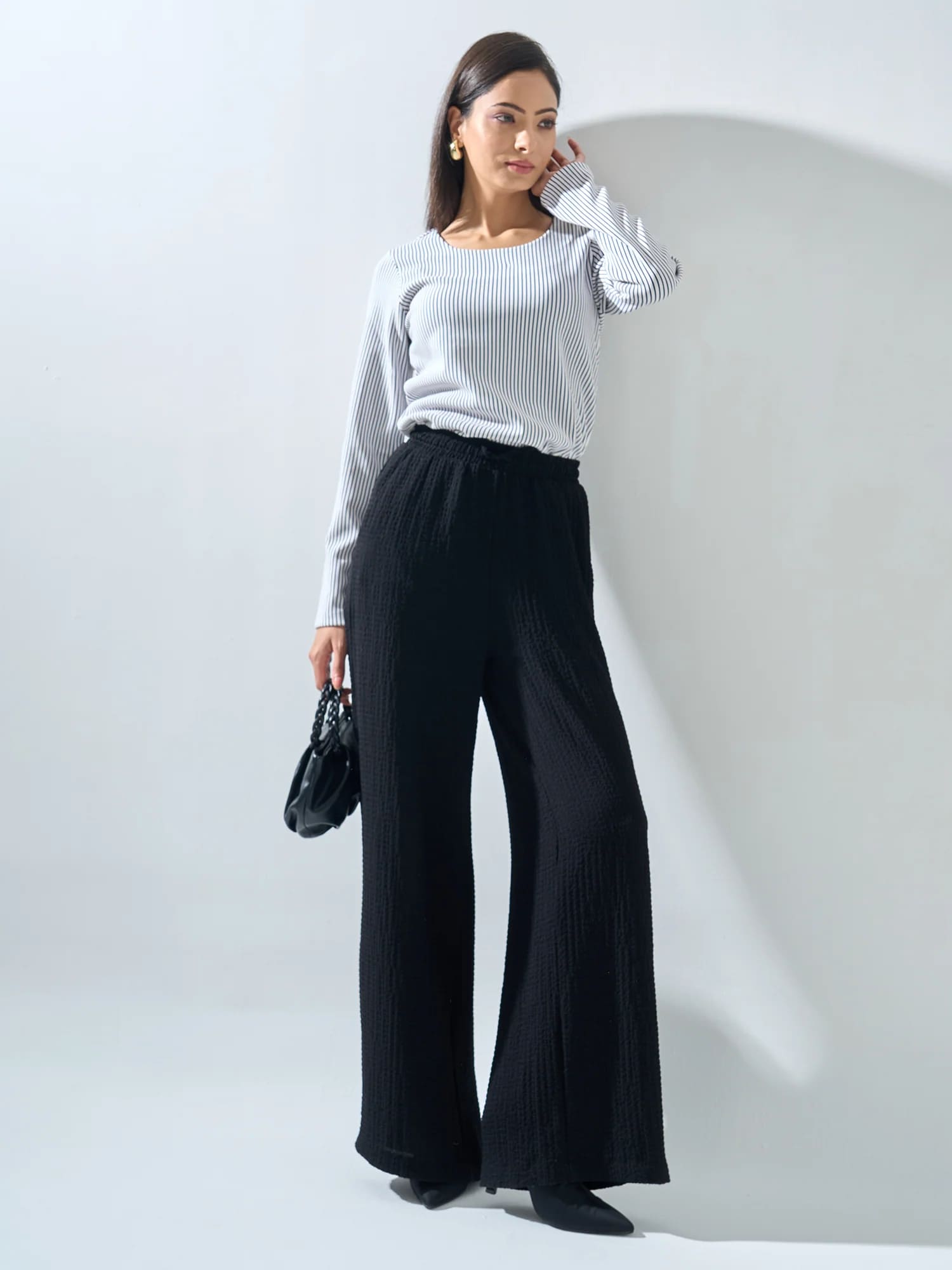 Nixie Scoop Neck Striped Top -Black &amp; White