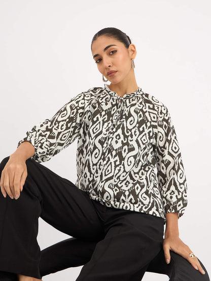 Jenna Printed Dobby Raglan Sleeve Top - Black &amp; White