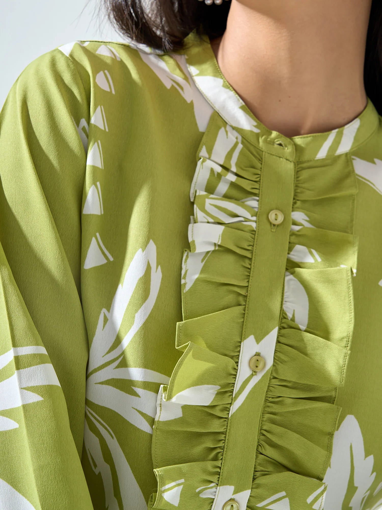 Flee Half Placket Ruffle Detail Top - Green