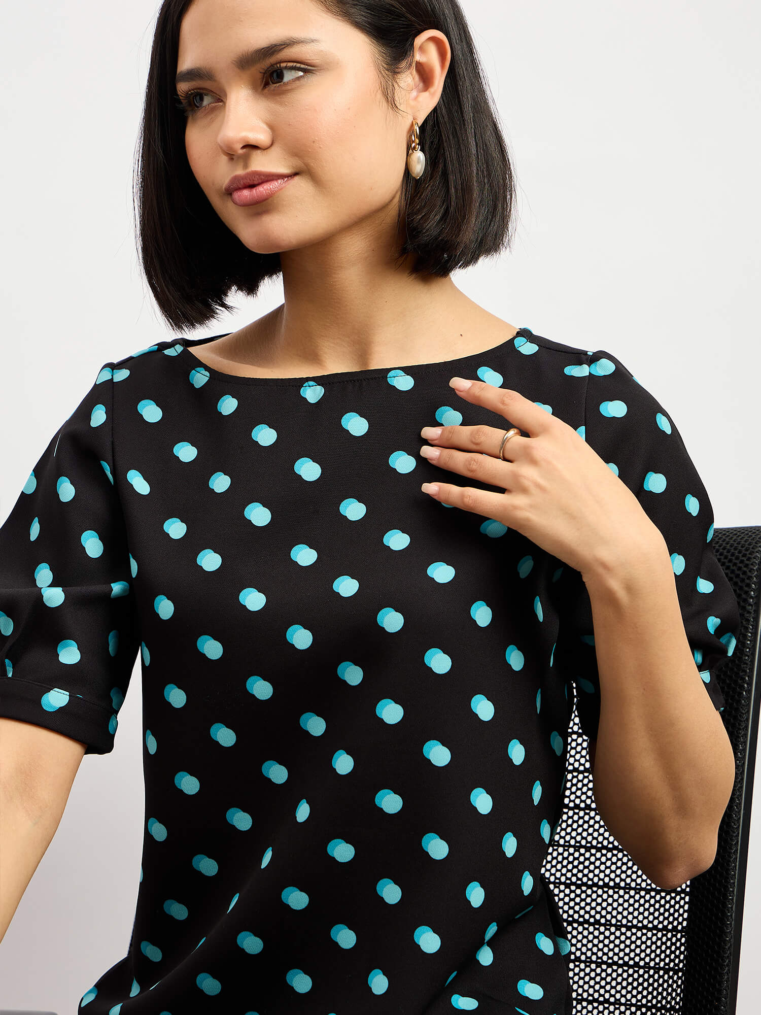 Pola Pleated Sleeve Top - Black - SALT Attire