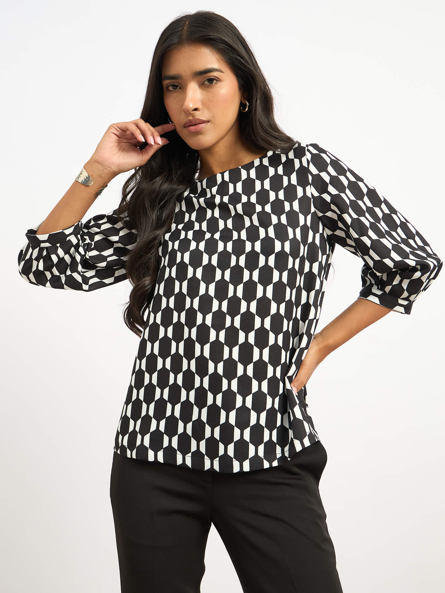 Apex Boat Neck Print Top - Black & White