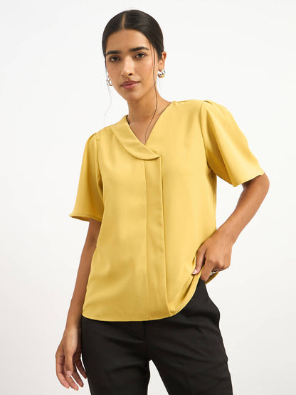 Cobble Asymmetric Collar Top - Yellow