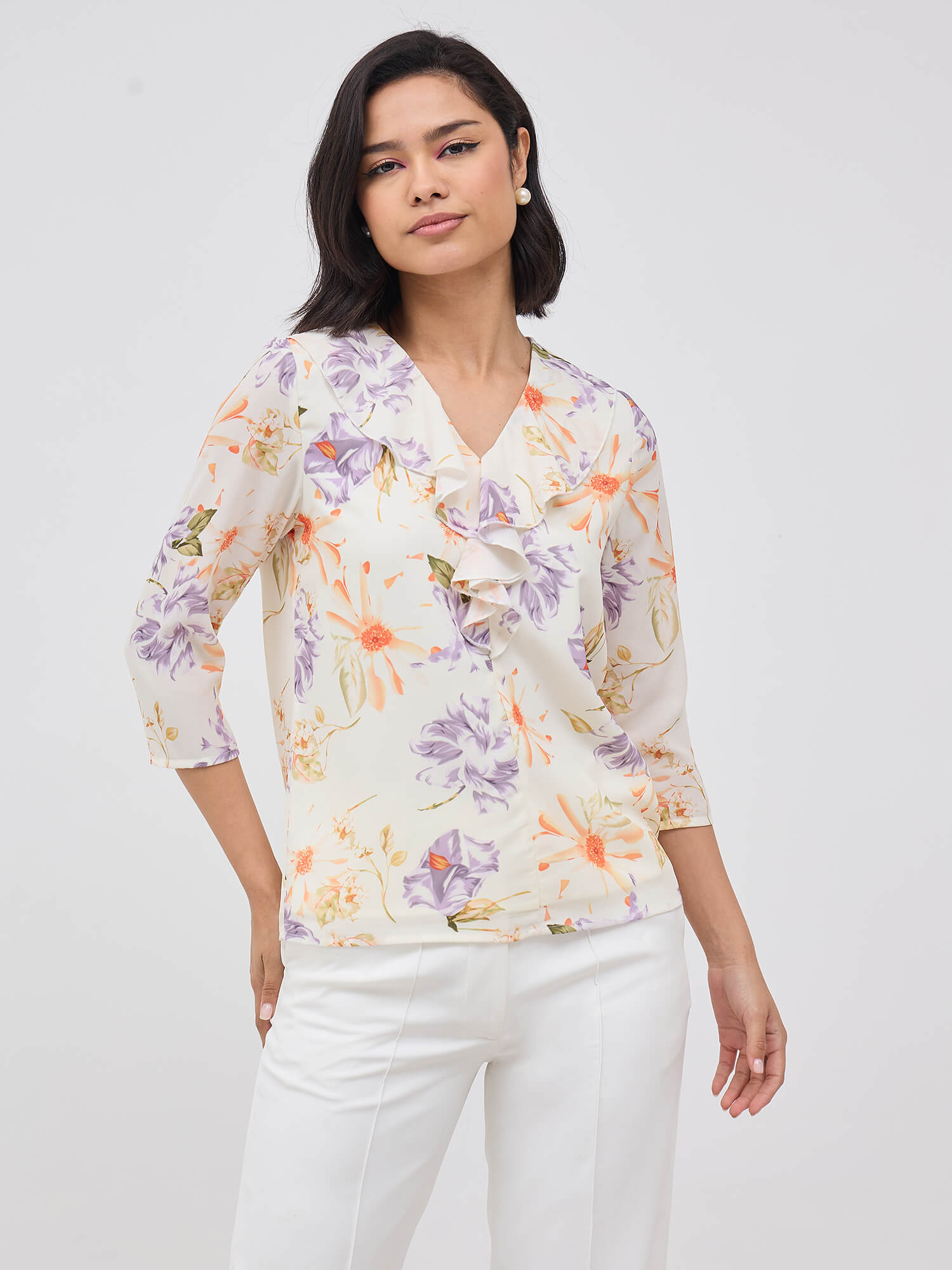 Midnight Kiss-Floral V-neck ruffle top - Off White