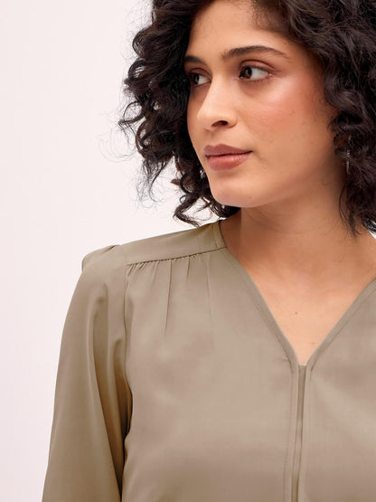 Appletini Gathered Yoke Top - Light Beige