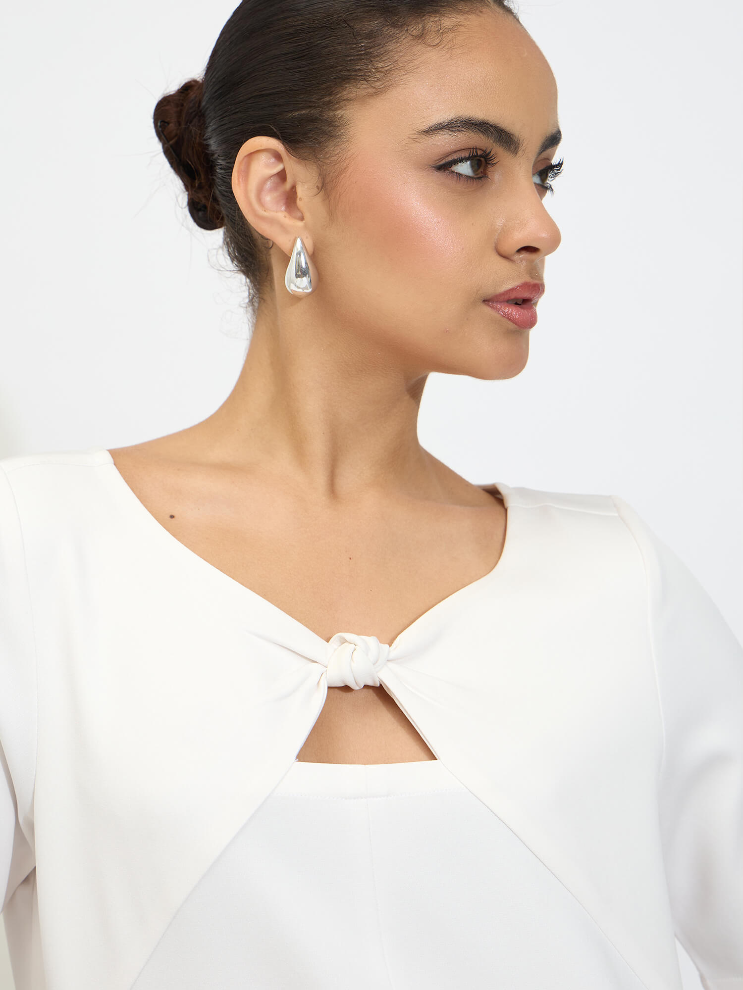 Robust Knot Detail Top-White - SALT Attire