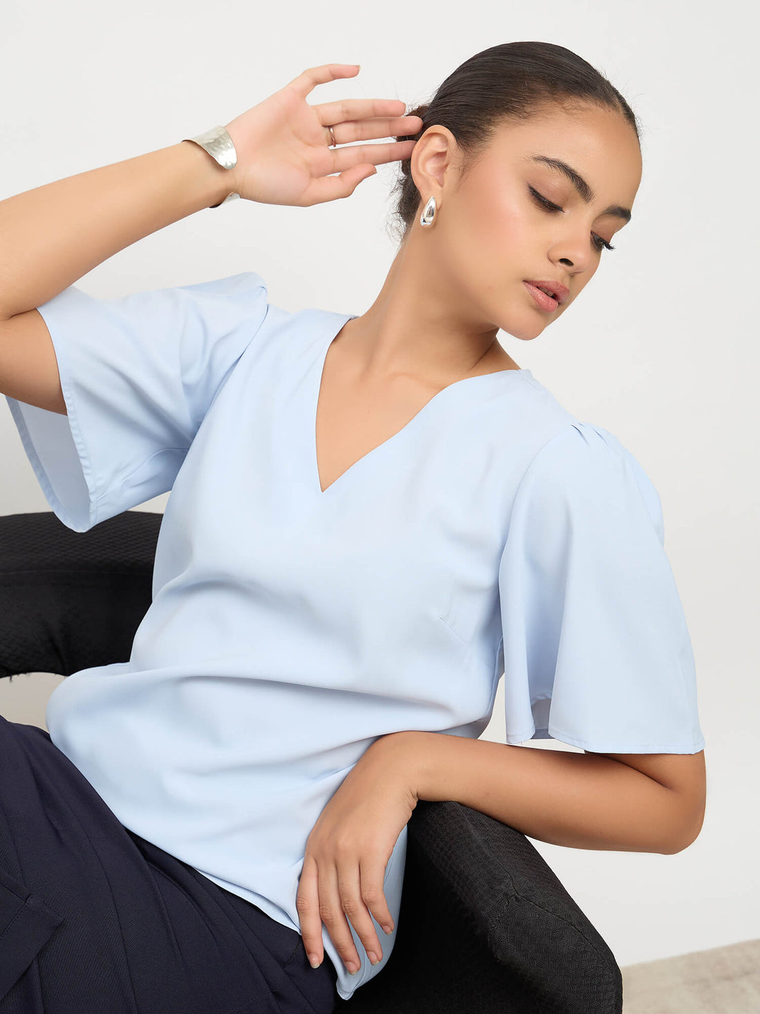 Elix Flared Sleeves V-neck Top-Powder Blue