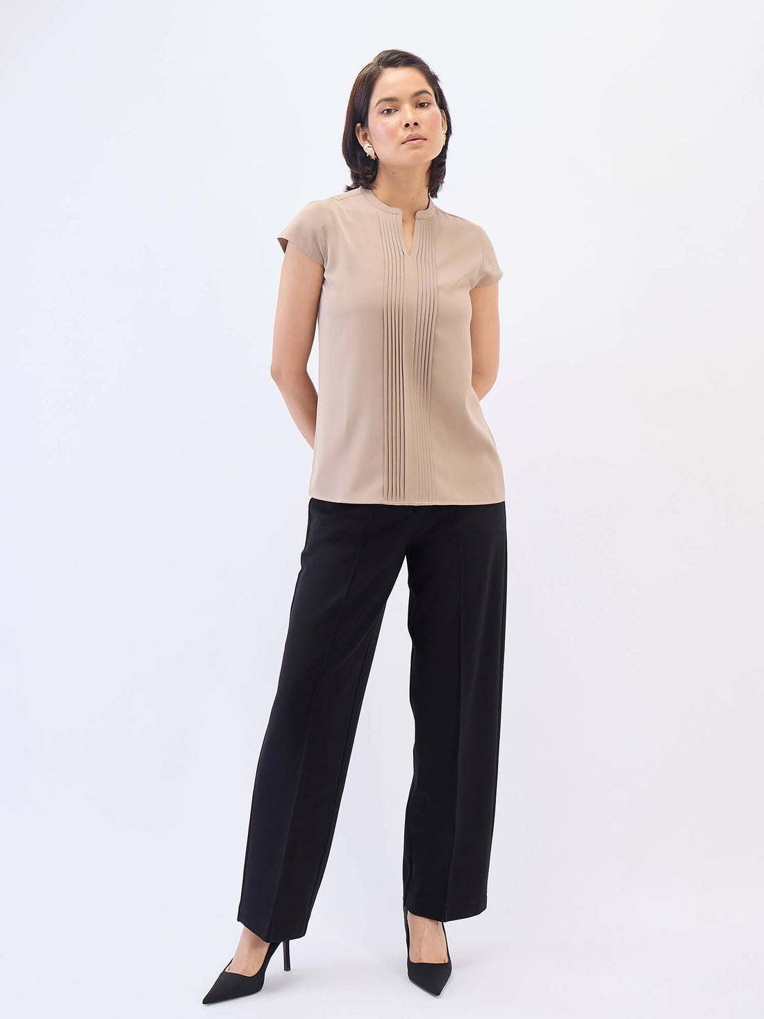 Helix Front Pintuck Detail Top-Beige