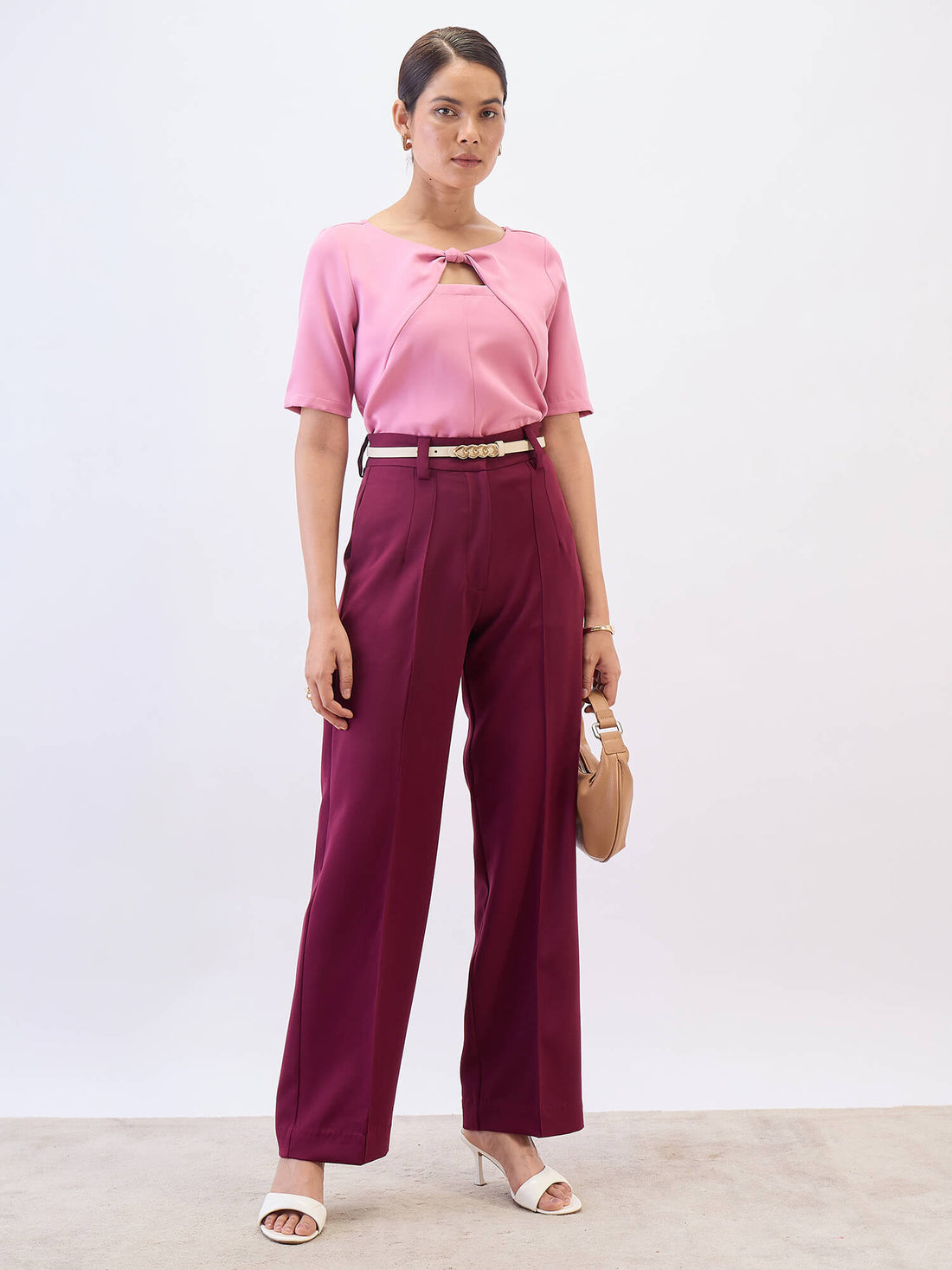 Robust Knot Detail Top-Pink