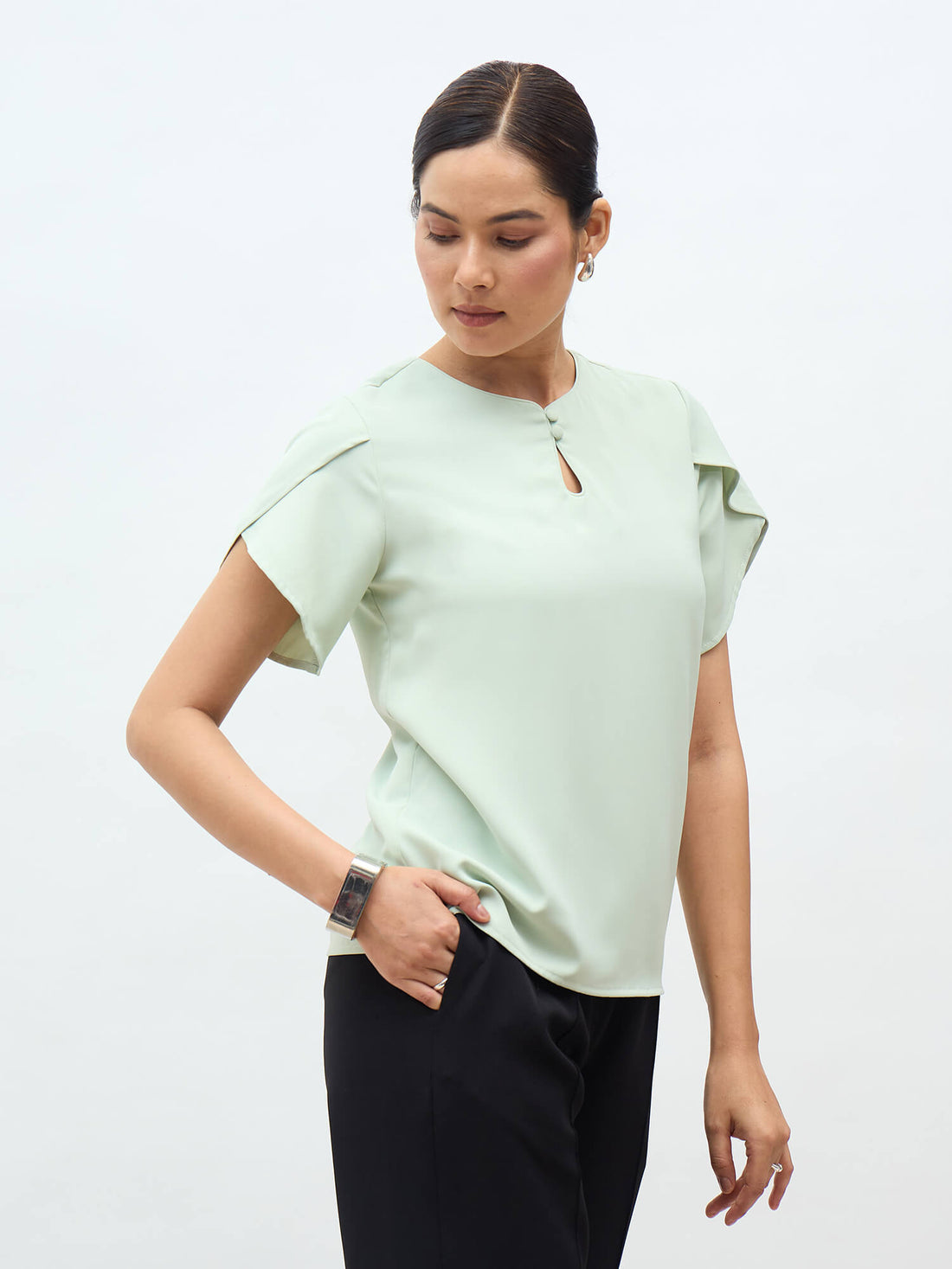 Belma Petal Sleeves Top-Mint Green