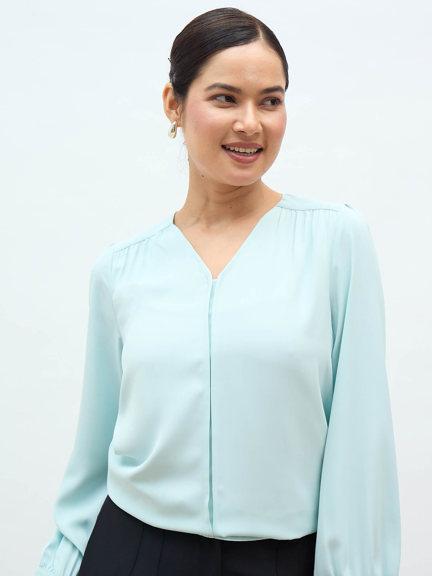 Dayna Gathered Yoke Top-Ice blue