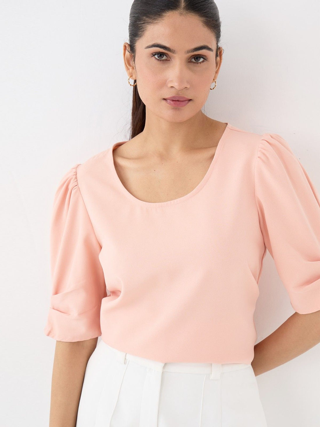 Jaunty Puffed Sleeves Top-Peach