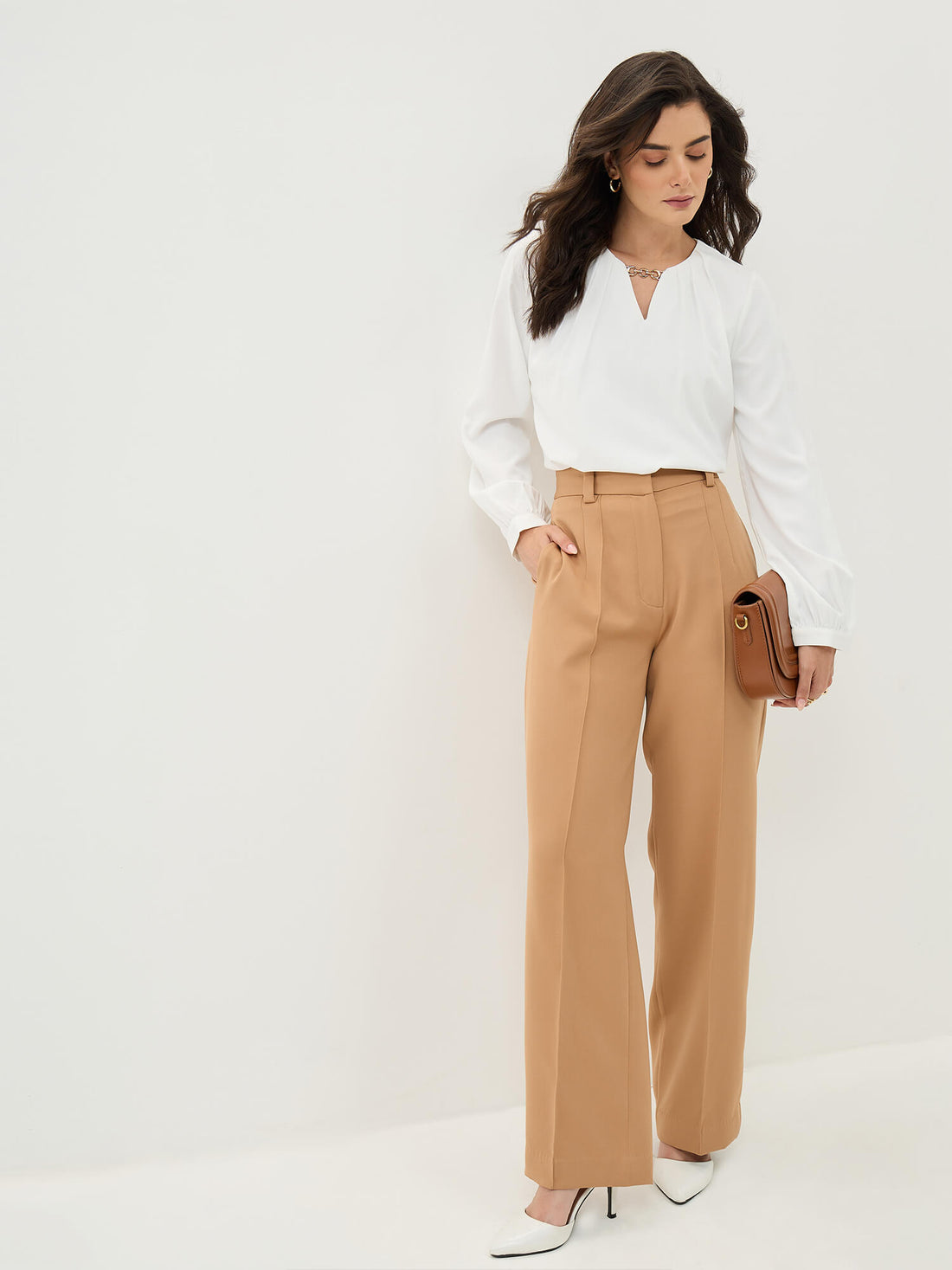 Leora Pleated Neck Detail With Chain Trim-White