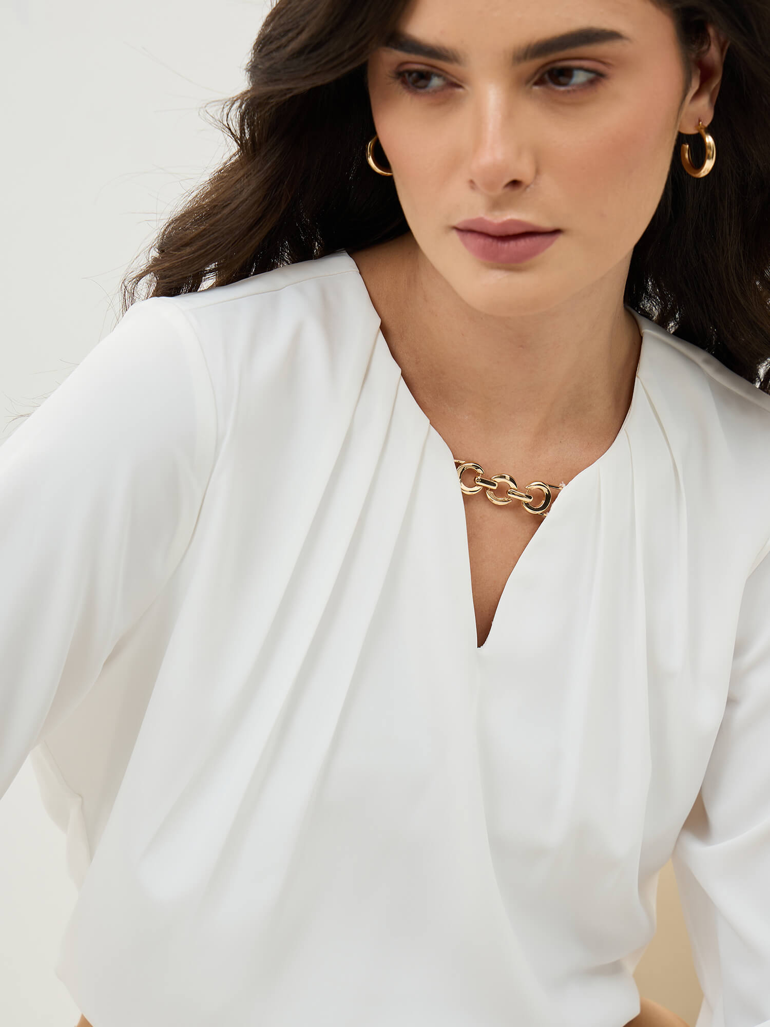 Leora Pleated Neck Detail With Chain Trim-White