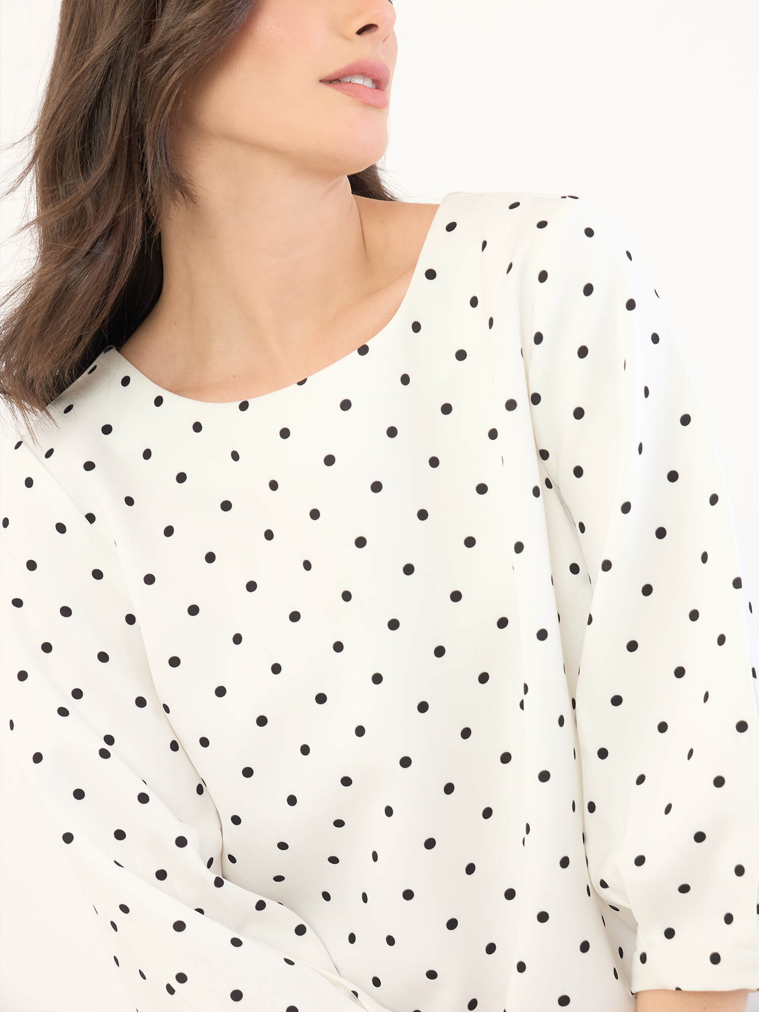 Pearly Boat Neck Print Top -White