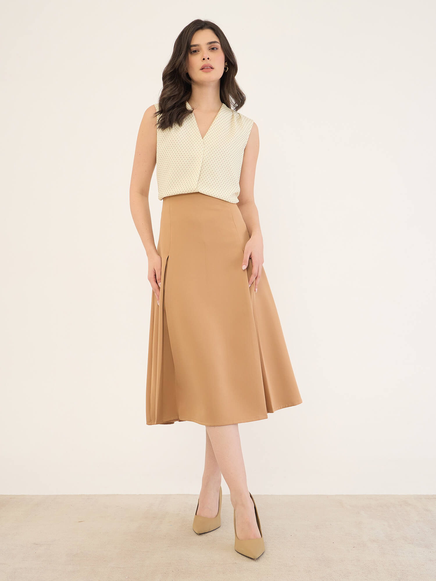 Orlina Pleat Detail Top -Pastel Yellow
