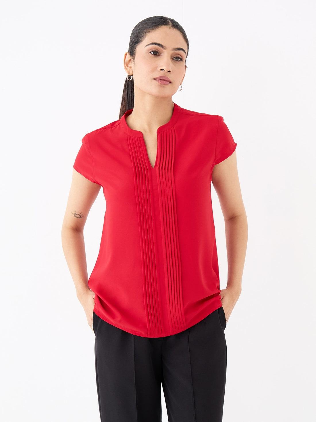 Helix Front Pintuck Detail Top-Red