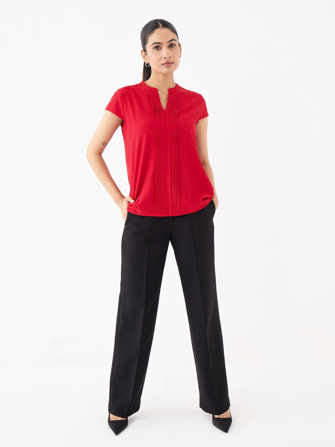 Helix Front Pintuck Detail Top-Red