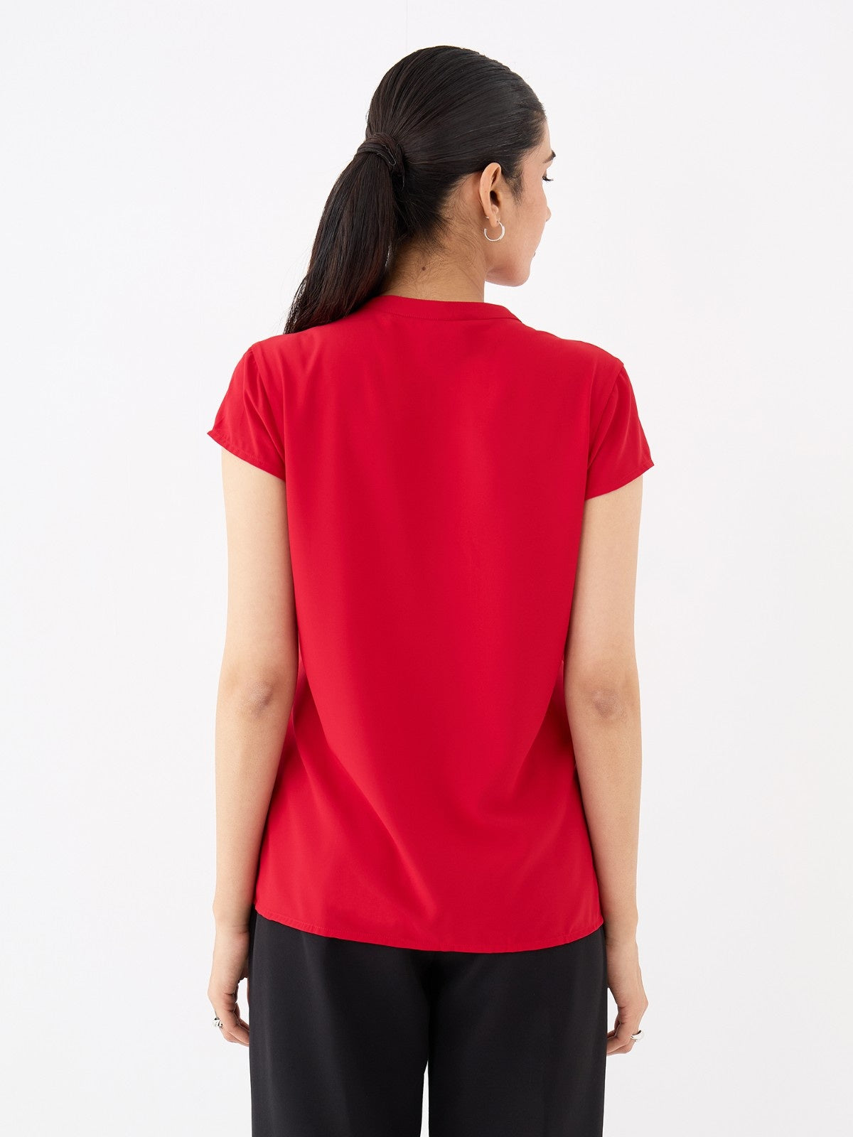 Helix Front Pintuck Detail Top-Red