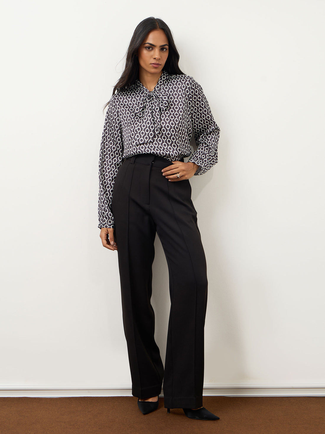 Polly Neck Tie Printed Top-Black