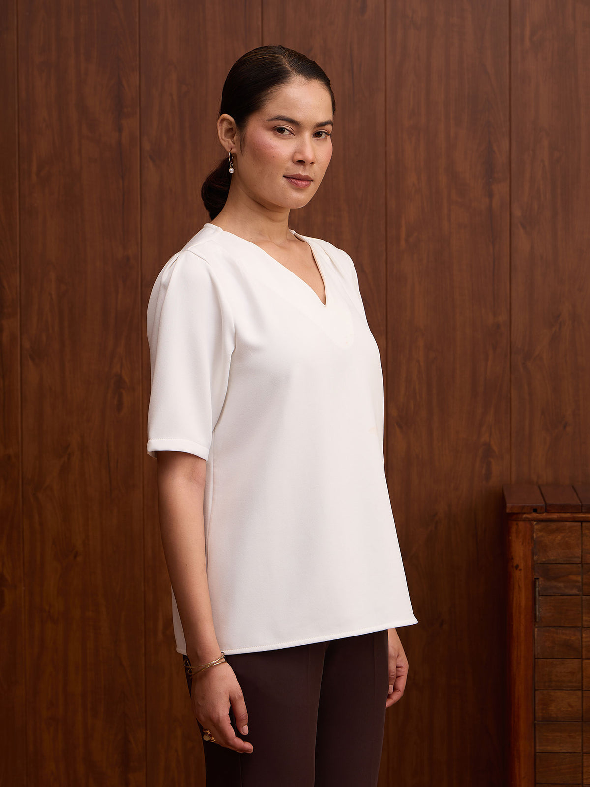 Genteel V-Neck Top-White