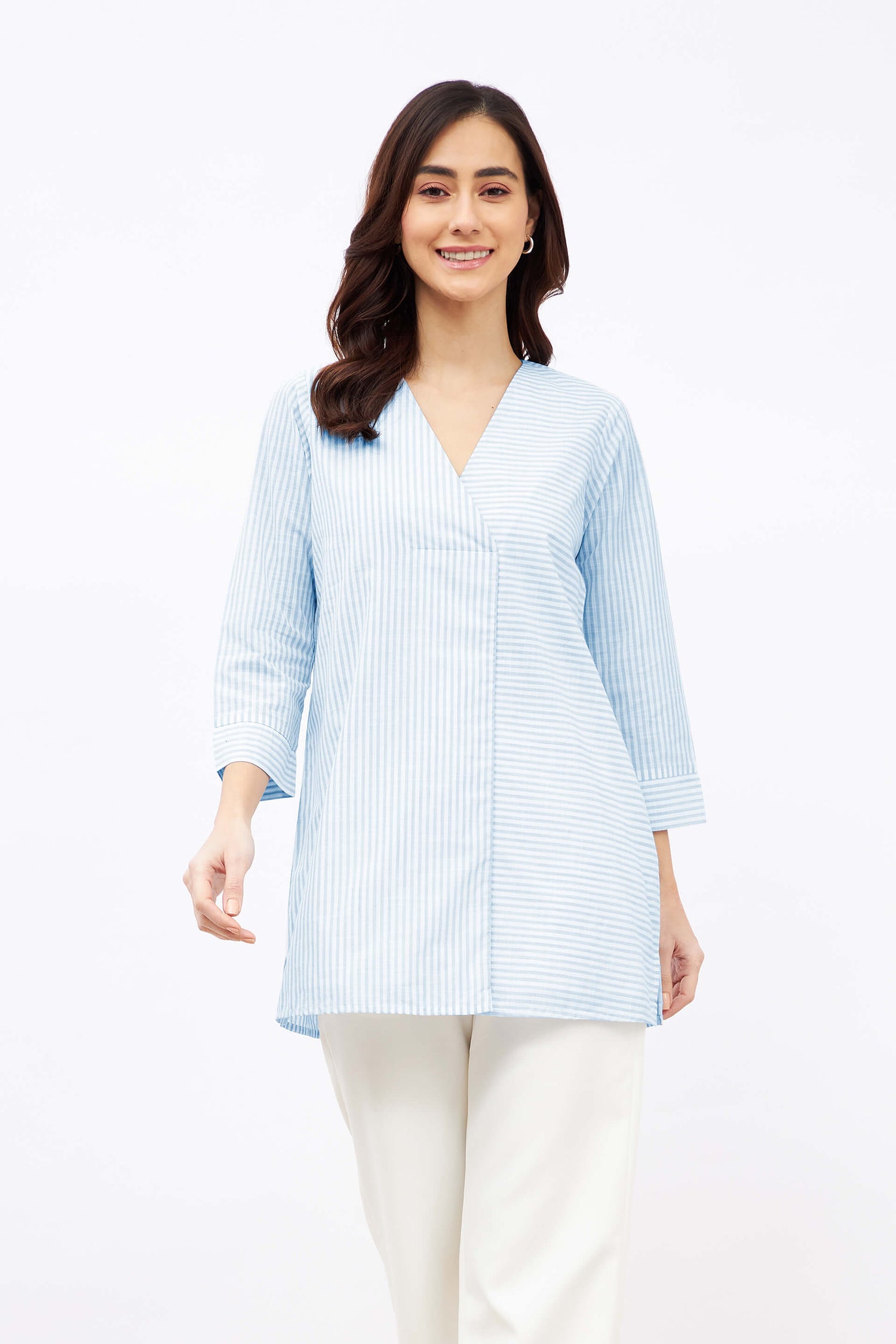 Windsurf V-Neck Stripe Placement Tunic - Blue &amp; White