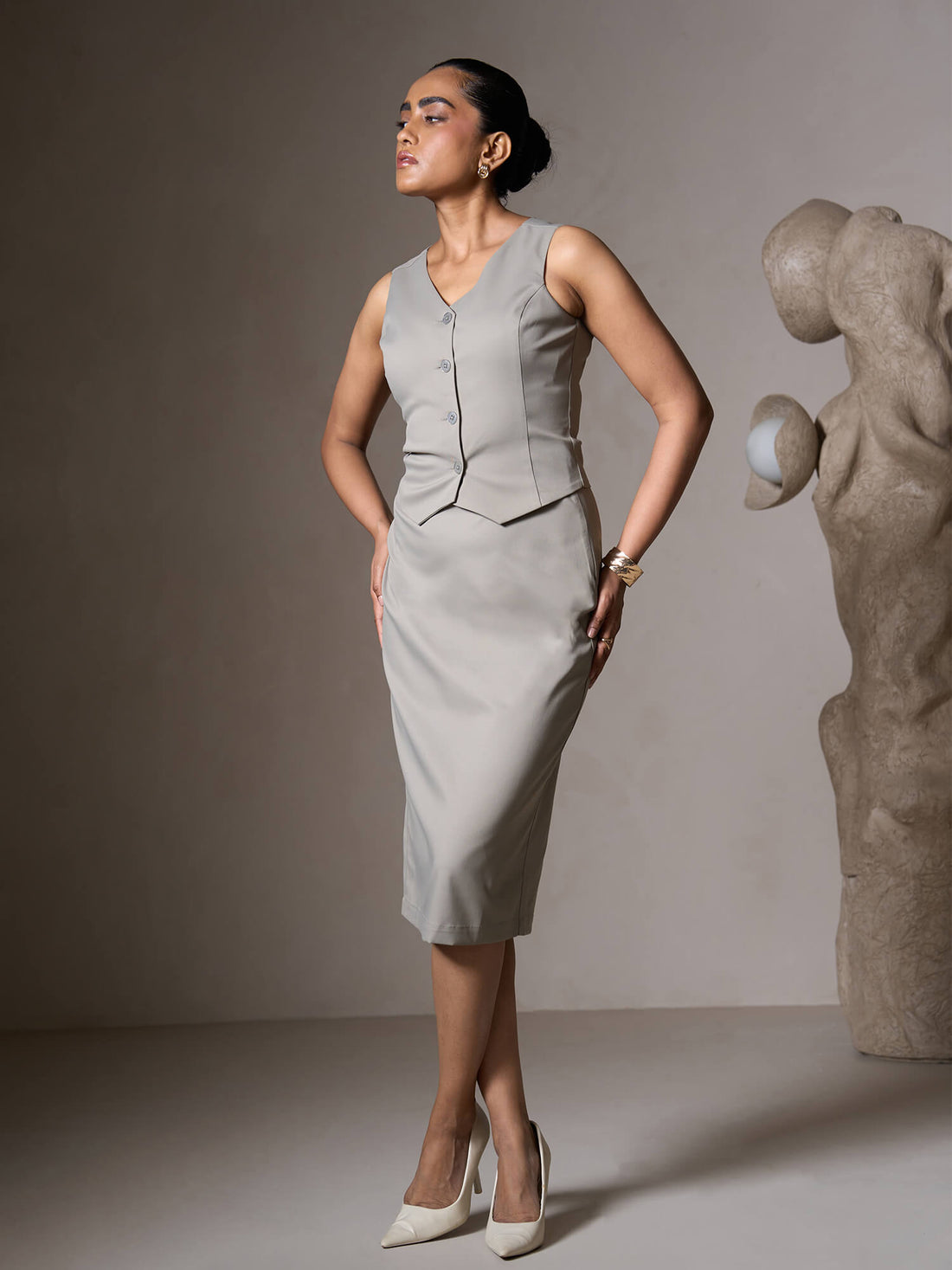 Aaron V-neck Vest-Grey