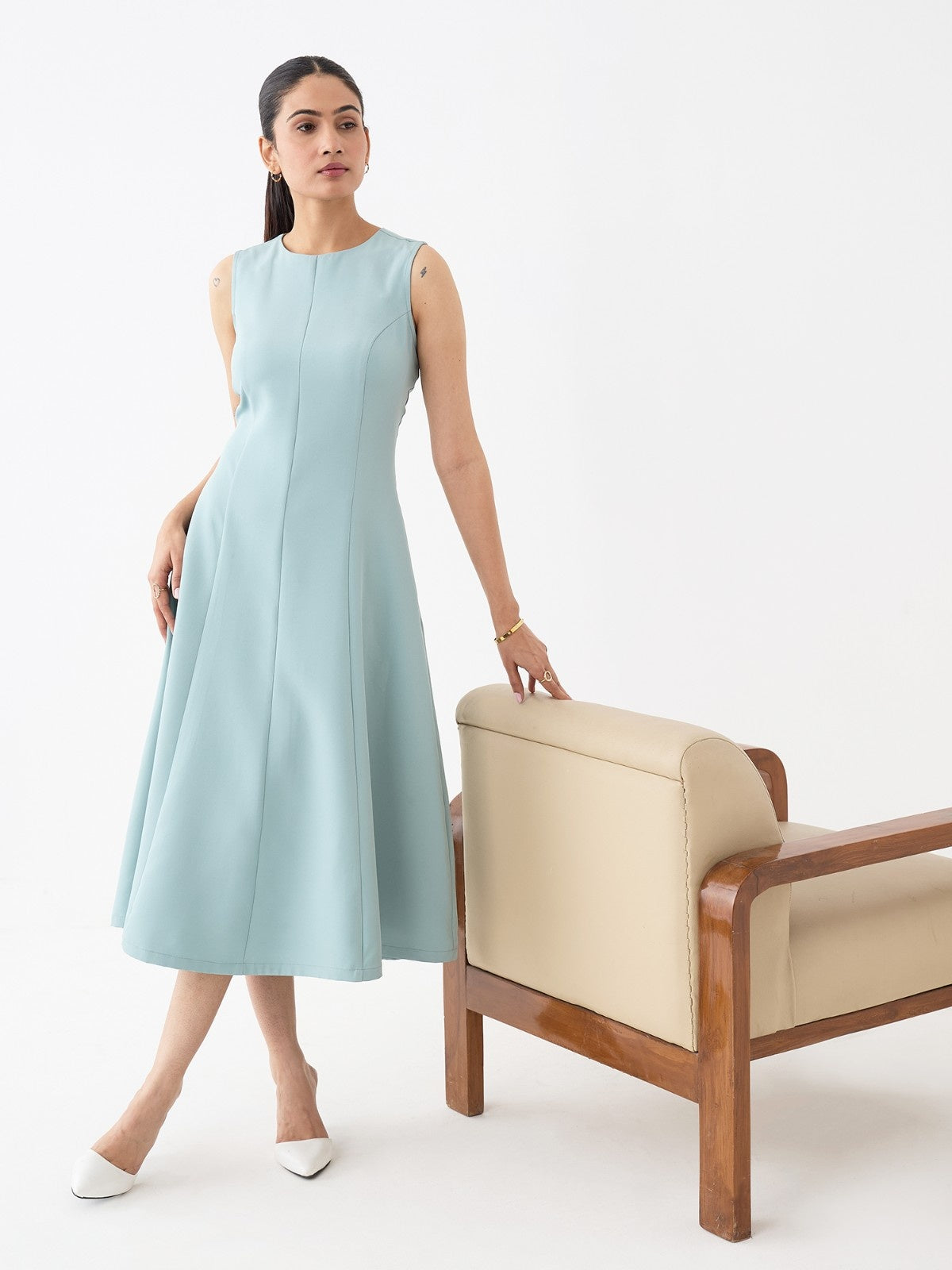 Moondel Panelled Detail Fit And Flare Dress-Mint Blue