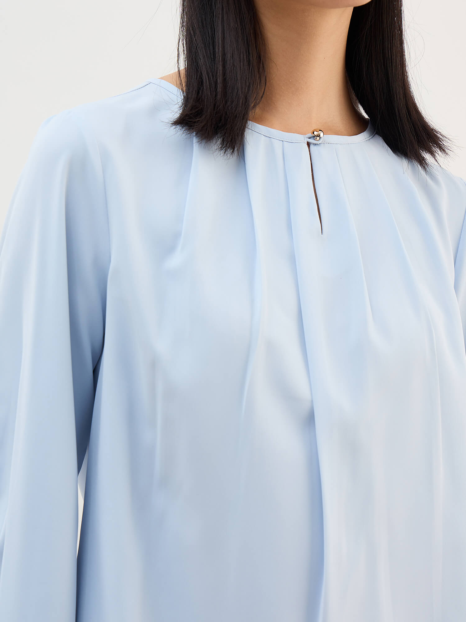 Noela Pleated Neck Keyhole Top -Blue