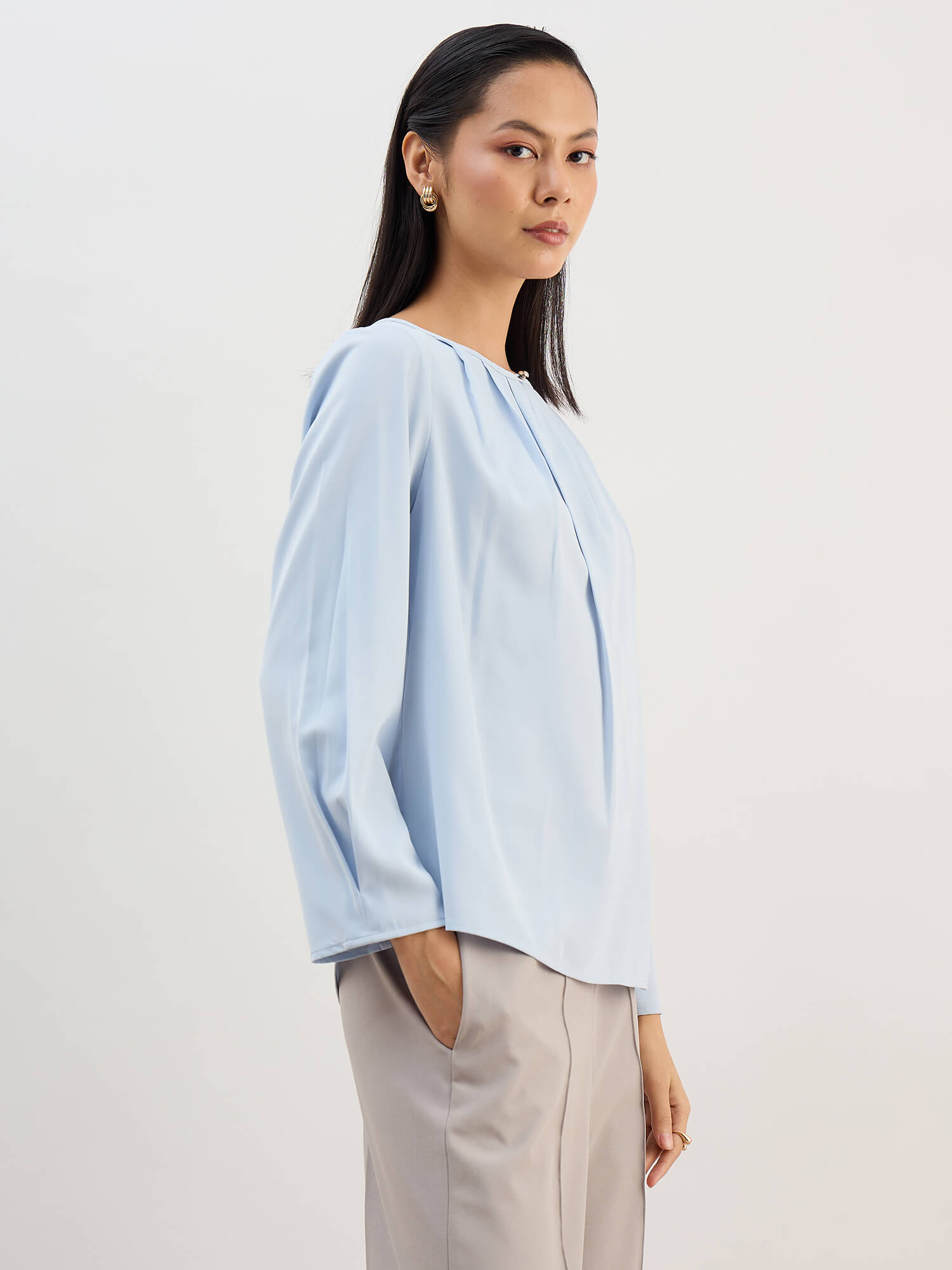 Noela Pleated Neck Keyhole Top -Blue
