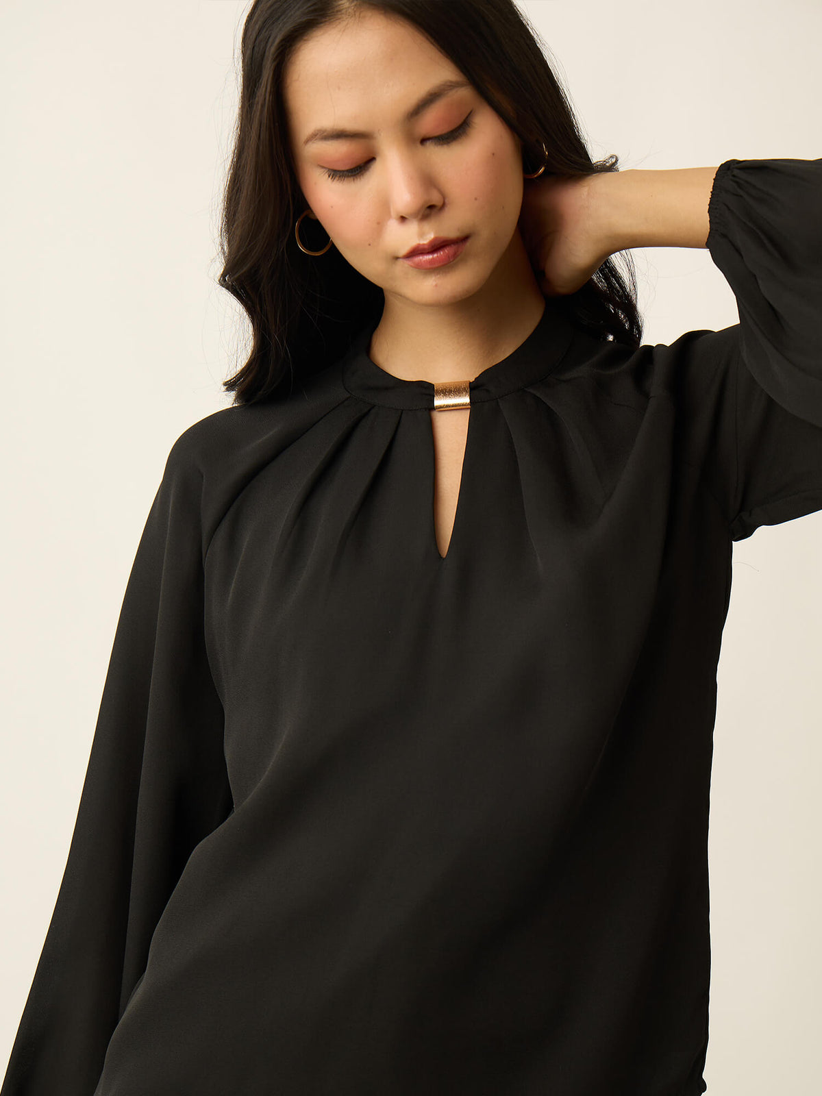Casta Trim Detail Top-Black