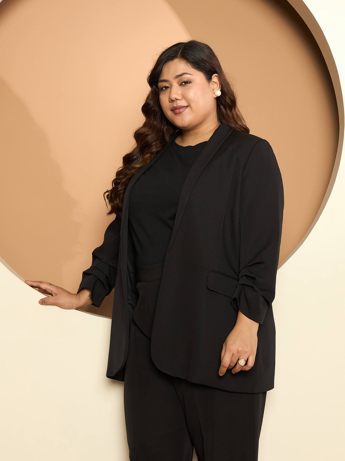 LB-Valorous Ruched Sleeve Blazer-Black