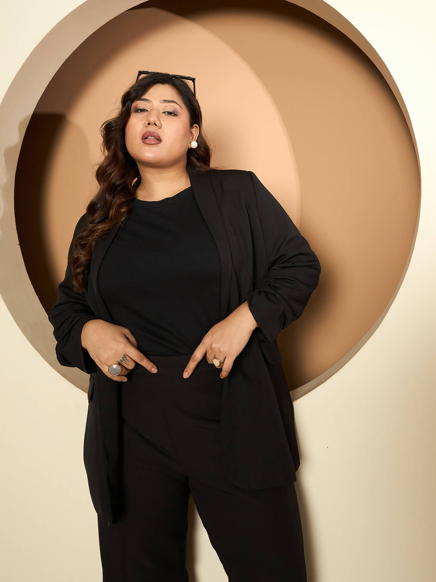 LB-Valorous Ruched Sleeve Blazer-Black