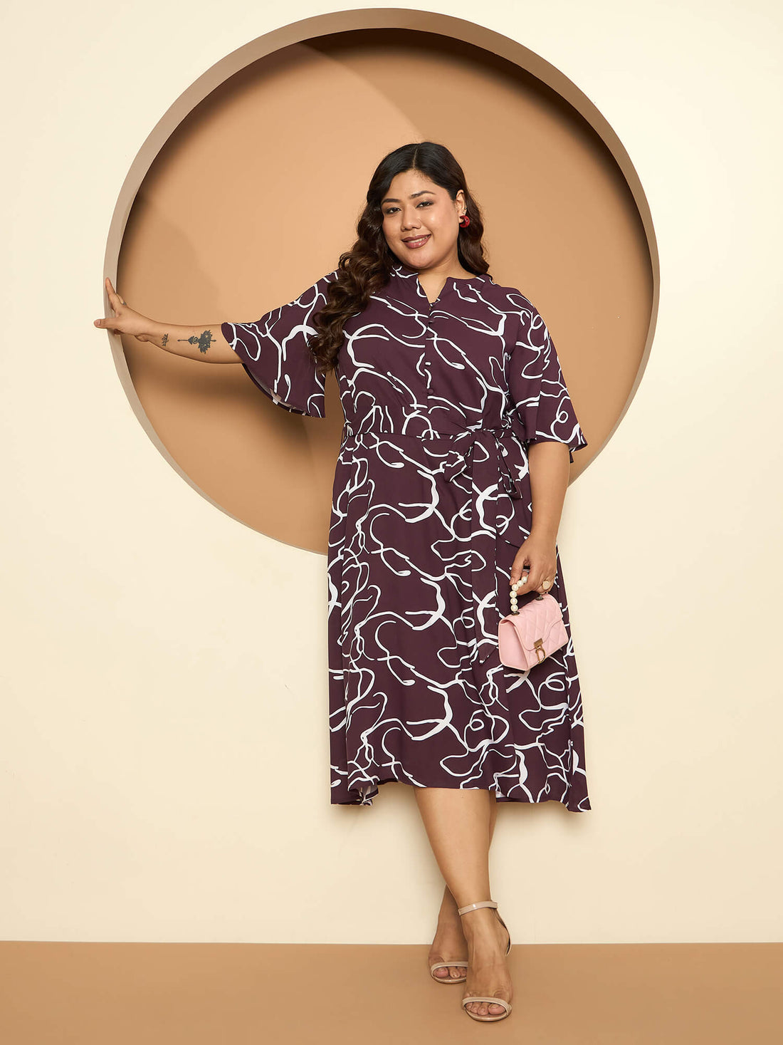 Mia Fit and Flared Belted Dress-Wine/White