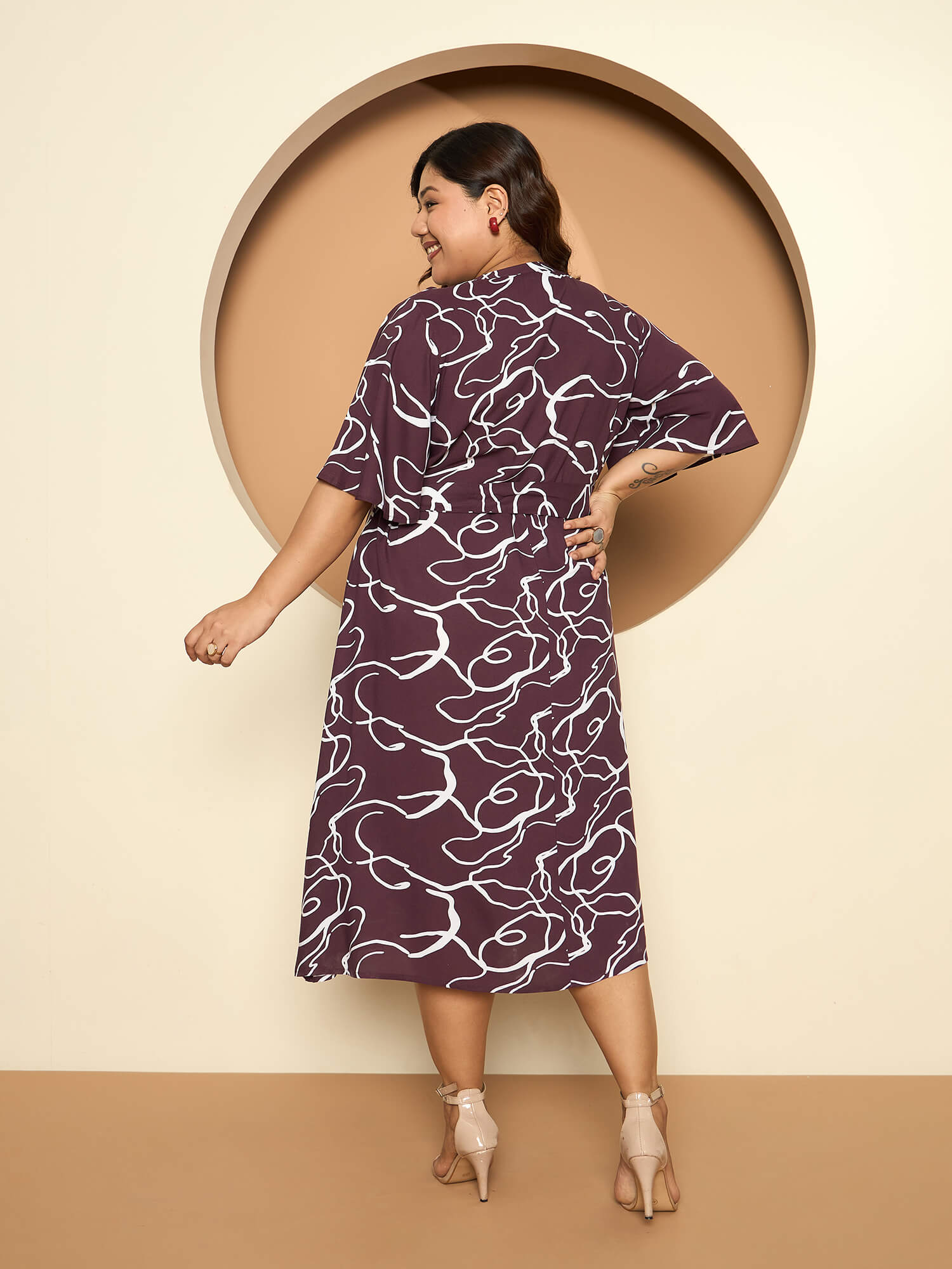 LB-Mia Fit and Flared Belted Dress-Wine/White