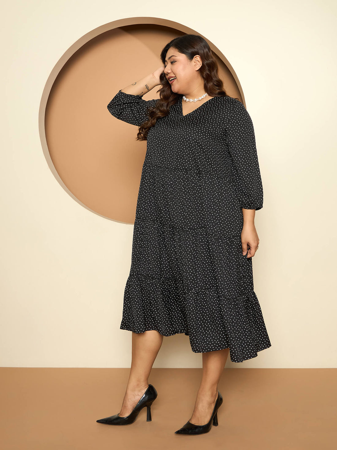 LB-Maira Elasticated Sleeve Tiered Dress-Black/White