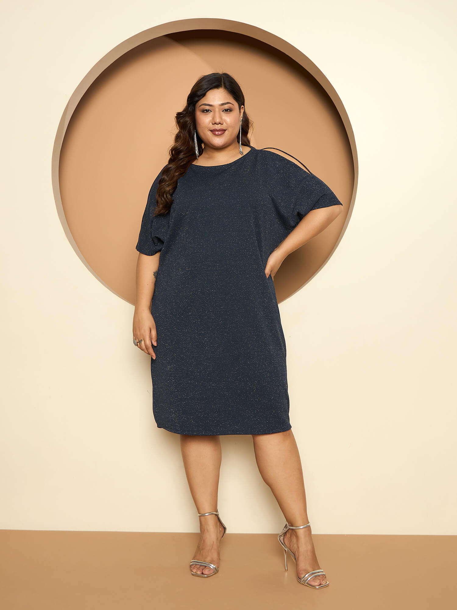 LB-Kiki Cold Shoulder Shift Dress-Navy