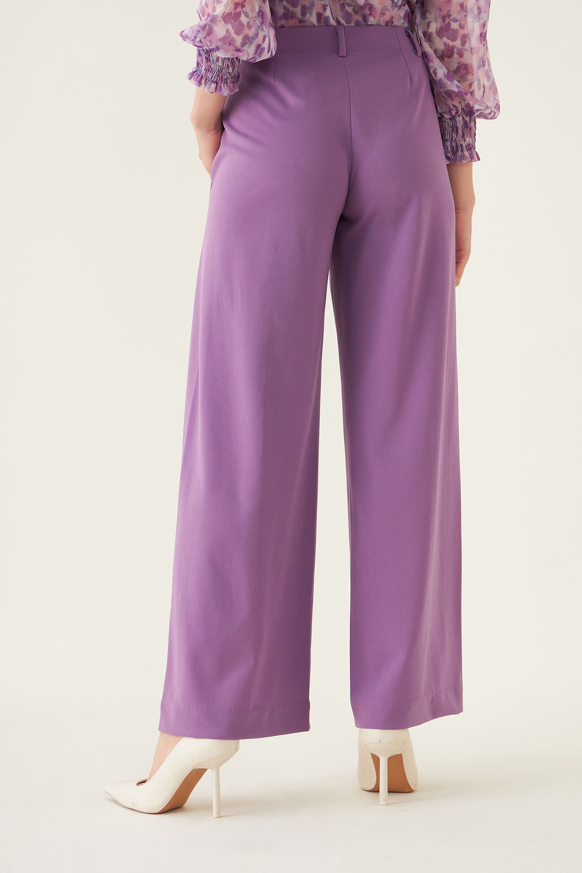 Suave High Rise Wide Leg Pants - Lavender
