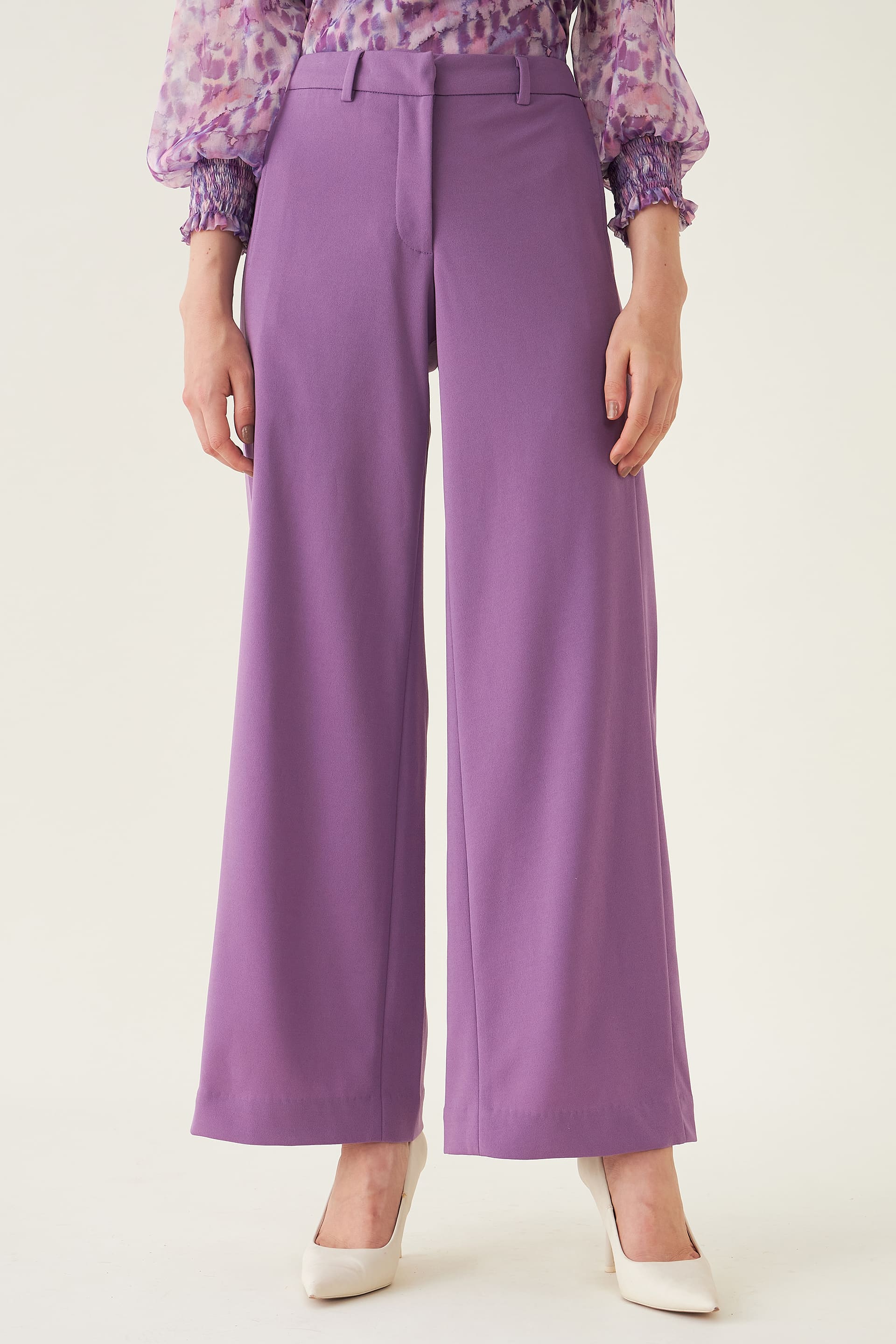 Suave High Rise Wide Leg Pants - Lavender