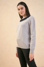 Dorothy Appliqué Sweater - Light Grey